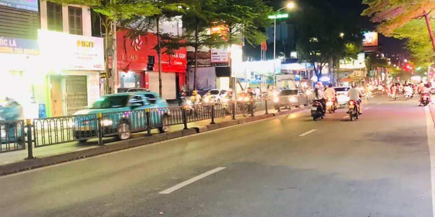 Bán nhà Phố Nguyễn Lương bằng, Ô TÔ TRÁNH, KINH DOANH, 105M2 x 4.2m mặt tiền x nhỉnh 26 tỷ.