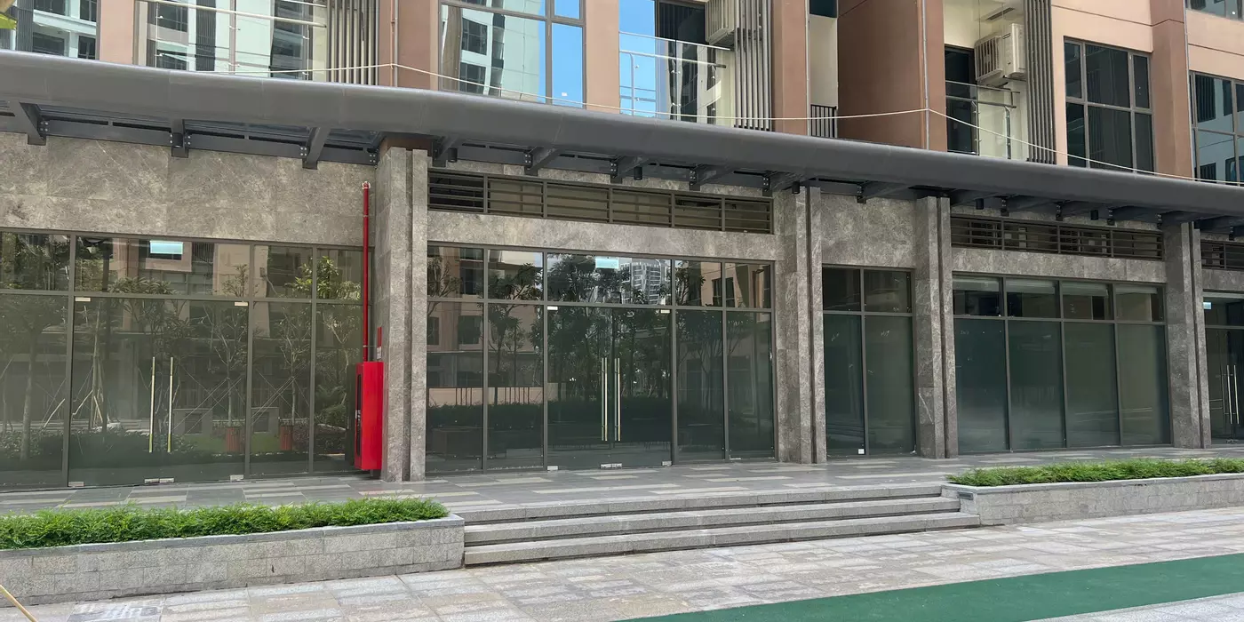 Chính chủ bán shop chân đế tòa Masteri Vị trí đẹp 74m2- Giá 9.2 tỷ LH : 0911051289