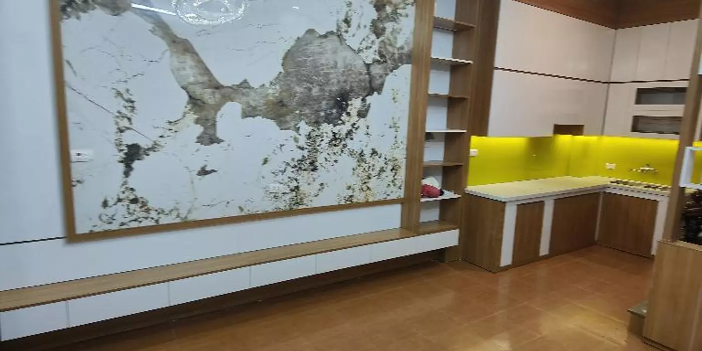 NHÀ MỸ ĐÌNH-NGÕ RỘNG-Ô TÔ CÁCH VÀI BƯỚC-BÃI GỬI Ô TÔ 50M-NHÀ ĐẸP 5 TẦNG-35M2-HƠN 6TỶ