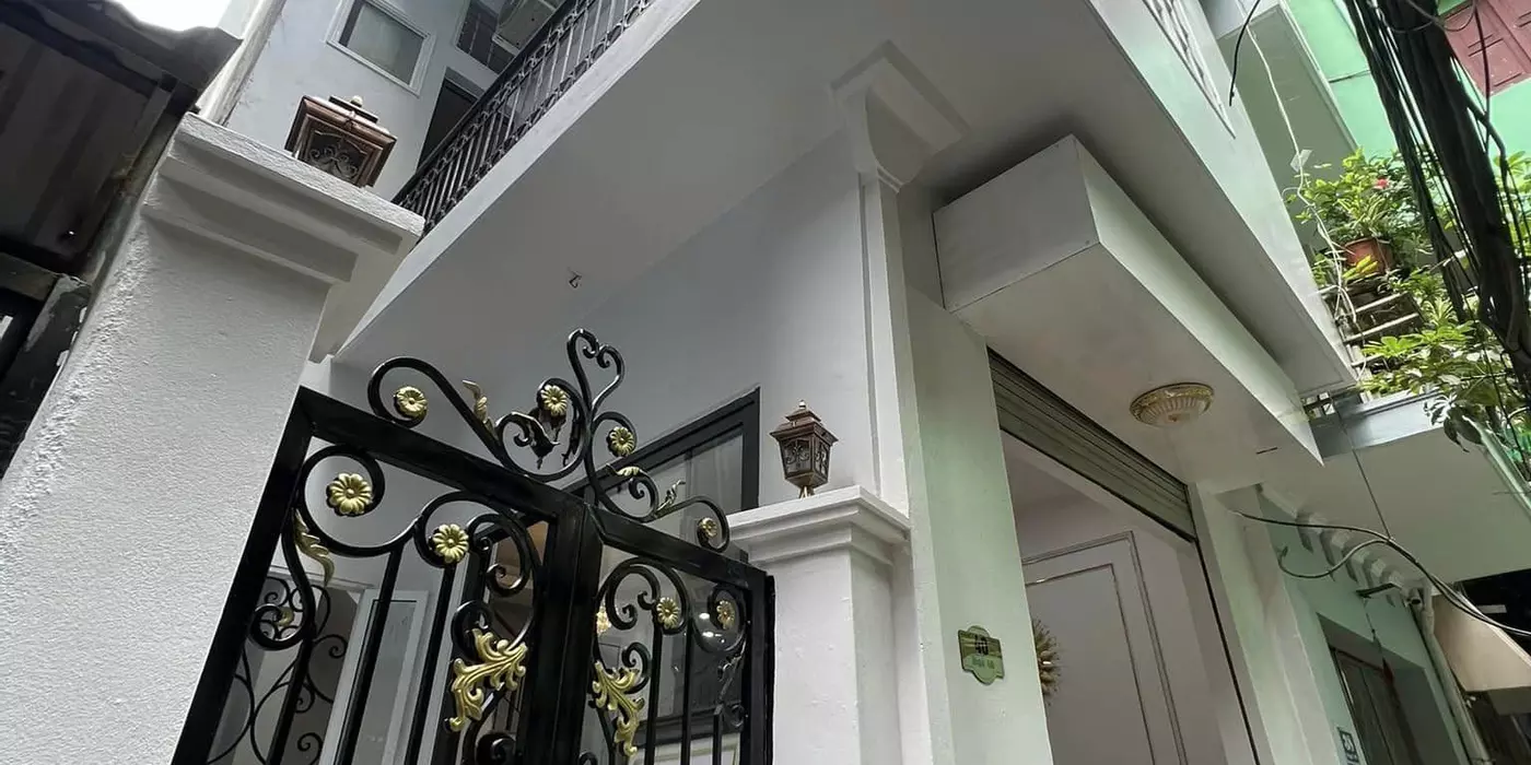 Bán nhà Đội Cấn 45m2  mặt tiền 5m nhỉnh 8 tỷ Ba Đình