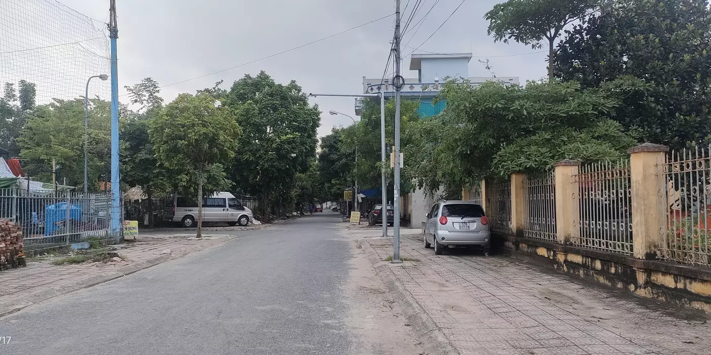 Chính chủ cần  bán căn nhà 2 mặt tiền đẹp long lanh