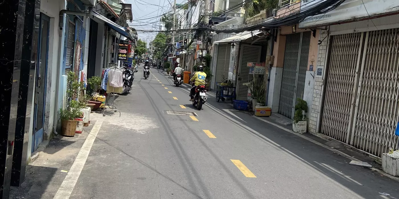 Bán Gấp Căn Nhà Siêu Hiếm Đường Hẻm Nhựa 6.5m Sát Mặt Tiền Đường Huỳnh Tấn Phát