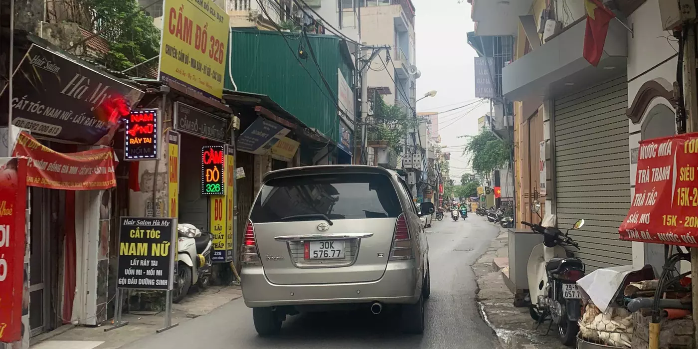 Bán nhà Vạn Phúc - ô tô đỗ cửa- Ngõ nông- gần phố- 35m2 x 5 tầng
