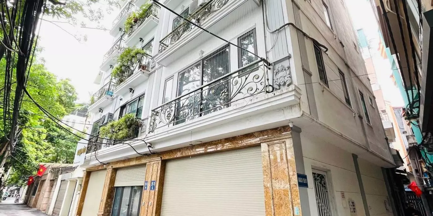 HIẾM!LÔ GÓC NGỌC LÂM,LONG BIÊN DT50M x MT 4.5M NGỖ THÔNG Ô TÔ VÀO NHÀ GIÁ NHỈNH 9 TỶ