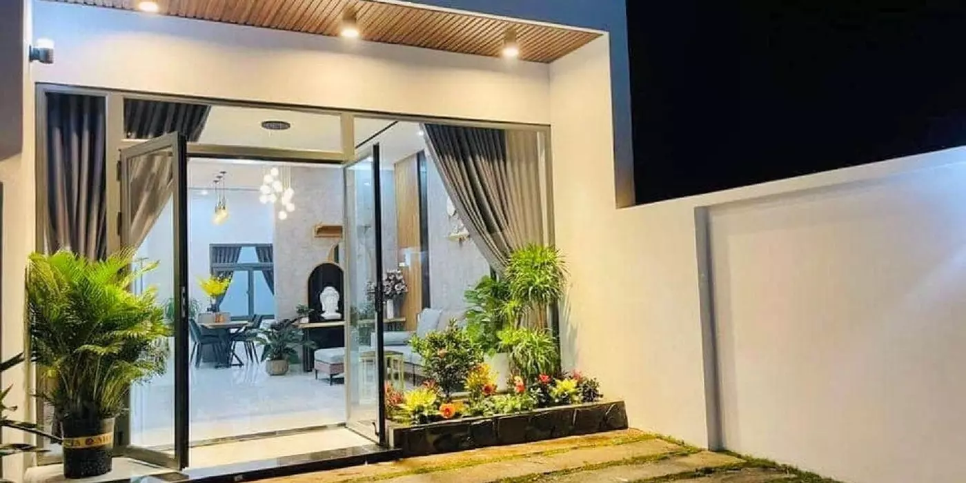 NHÀ MỚI HOÀN CÔNG THIẾT KẾ SANG TRỌNG . GIÁ CẢ HỢP LÍ