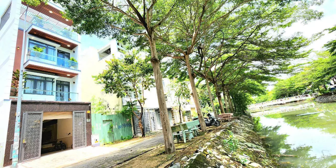 BÁN NHÀ MẶT TIỀN - VIEW SÔNG ĐƯỜNG PHẠM HỮU LẦU CÓ THANG MÁY - 16 TỶ NHỈNH.
