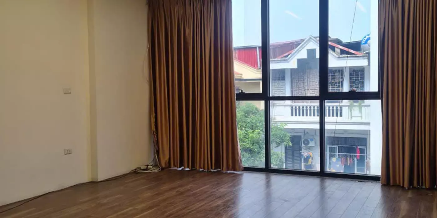 ĐẮC ĐỊA MẶT ĐƯỜNG - PHỐ VIP ĐỐNG ĐA - 8 TẦNG THANG MÁY - VỪA Ở VỪA THUÊ - KHU VỰC SẦM UẤT