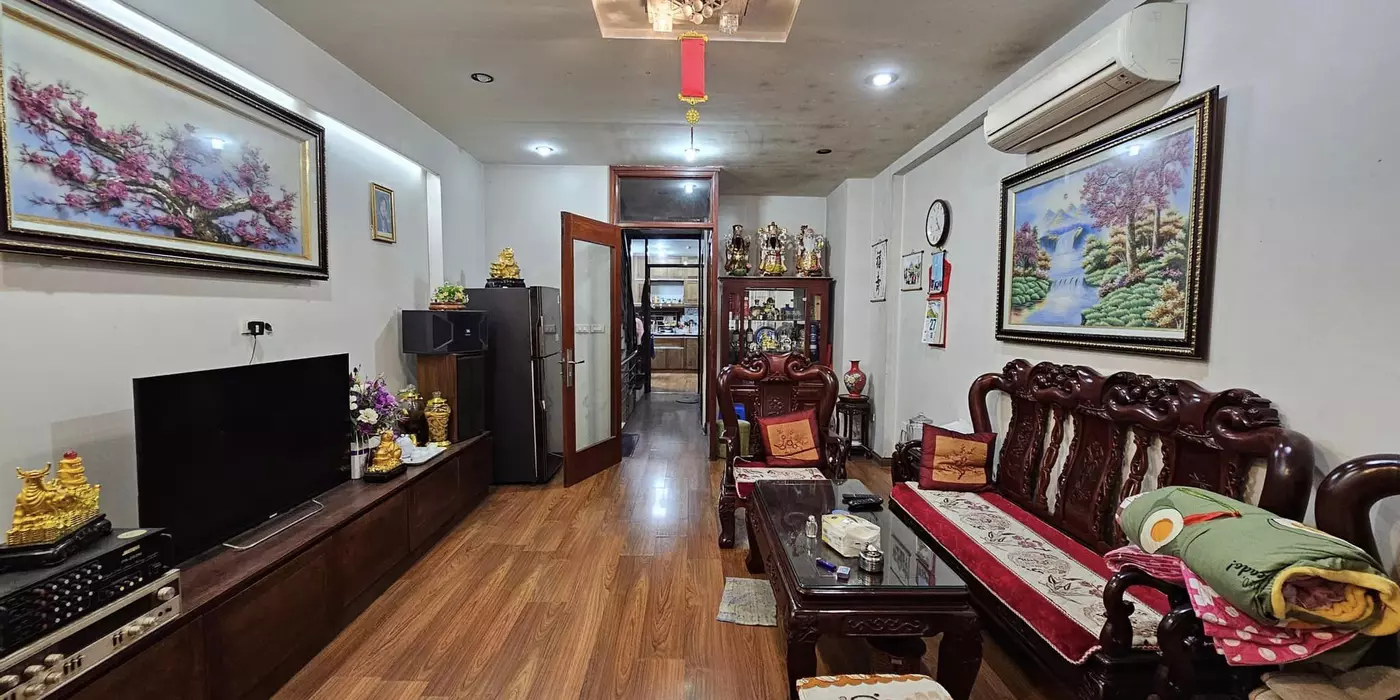 NHÀ PHỐ THUỴ KHUÊ - 5 TẦNG THANG MÁY - VỊ TRÍ GẦN PHỐ - CHỈ VIỆC Ở LUÔN