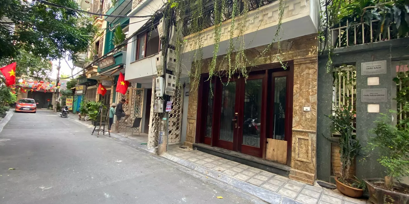 BÁN NHÀ QUẦN NGỰA BA ĐÌNH PHÂN LÔ Ô TÔ TRÁNH 6 TẦNG THANG MÁY
70M 23,6 TỶ