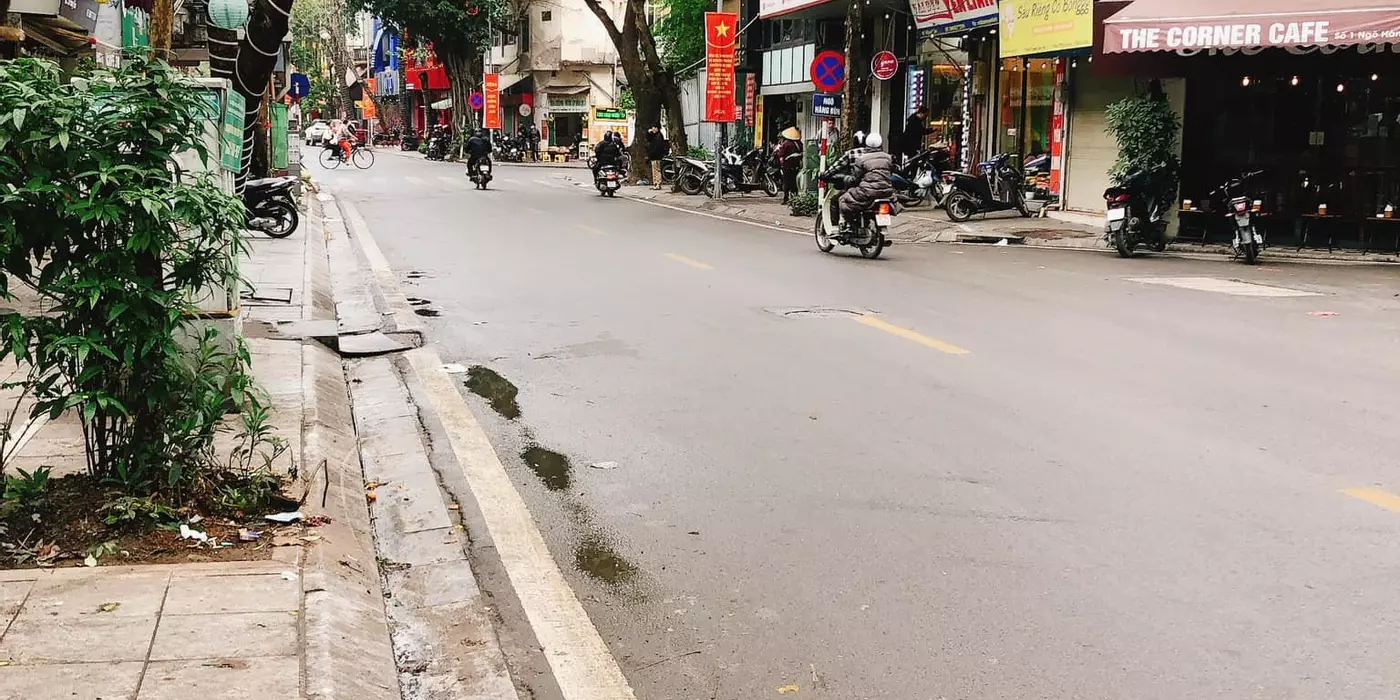 Mặt phố Hàng Bún – Giữa lõi phố cổ không quy hoạch chỉ 4.9 tỷ