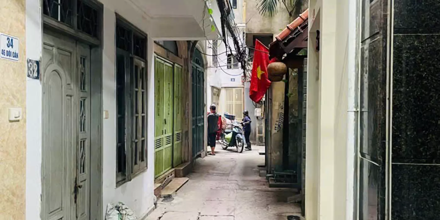 BÁN NHÀ ĐỘI CẤN-5 TẦNG LÔ GÓC,THOÁNG SÁNG