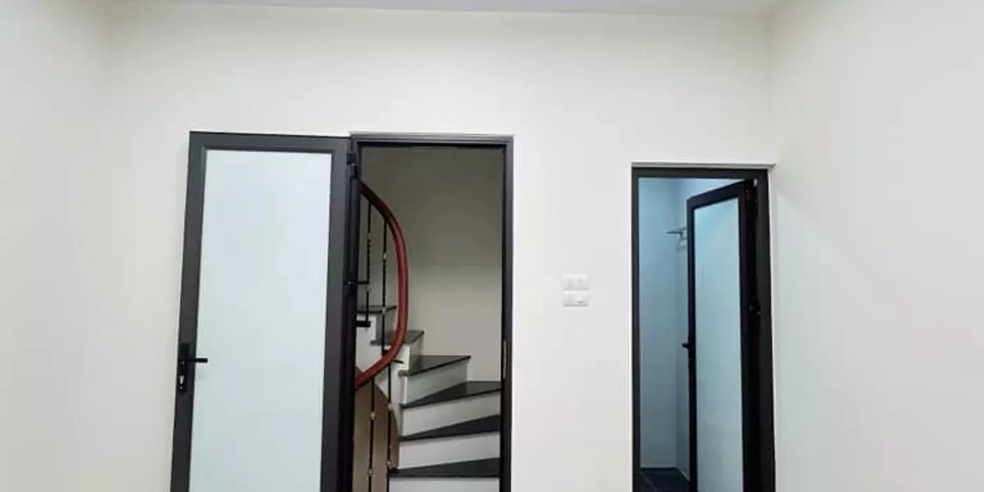 Nhà  Nguyễn Văn Đậu , P.11, 70 m2,HXH thông sát