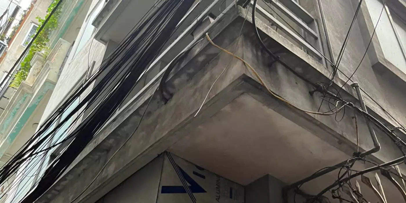 Bán nhà phố Lĩnh Nam, Hoàng Mai 30m, 4 tầng. Giá: 4.9 tỷ