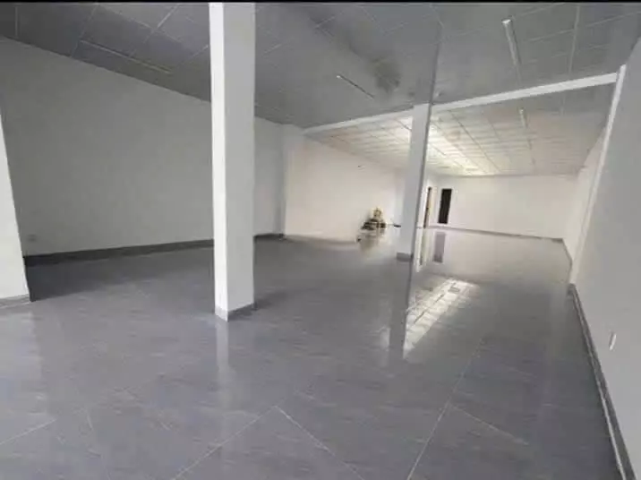 Cho thuê nhà mặt tiền 3 tầng đương Phan Đăng Lưu, vị trí đẹp kinh doanh mọi loại hình