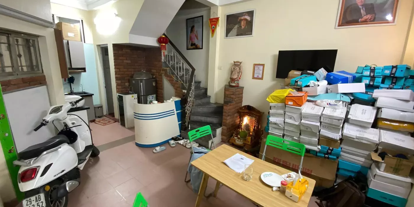 Bán nhà phố Bạch Mai, Hai Bà Trưng 30m, 4 tầng. Giá: 5.8 tỷ