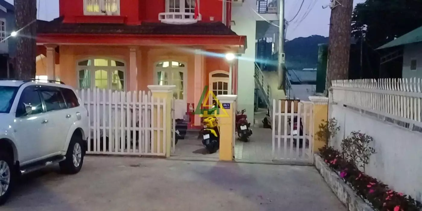 Cho thuê 3 căn hộ 2 phòng ngủ full nội thất sân đậu ô tô Lý Thường Kiệt p9 giá 5tr