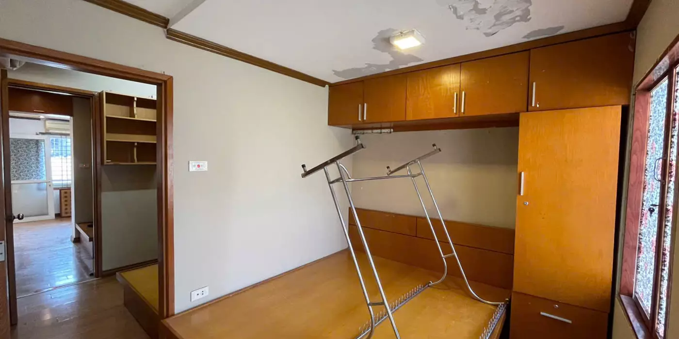 Bán nhà tập thể Nghĩa Tân, tầng 5, 3 ngủ thoáng đẹp