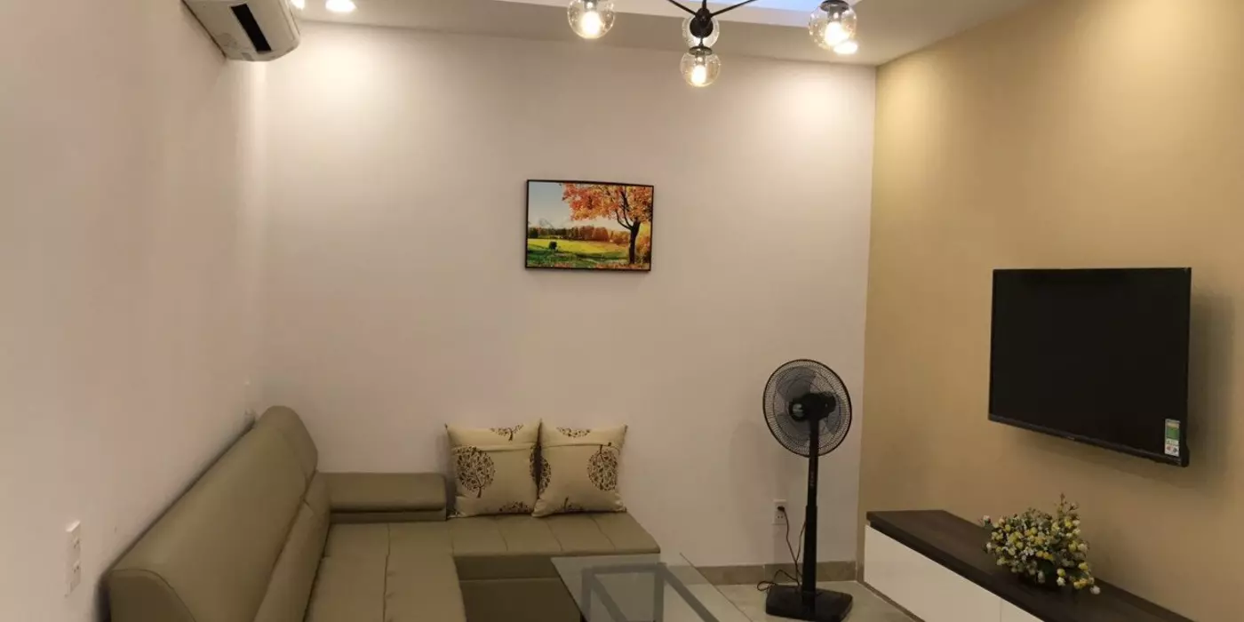 Bán căn hộ đầy đủ nội thất view sông giá rẻ 1.8 tỷ