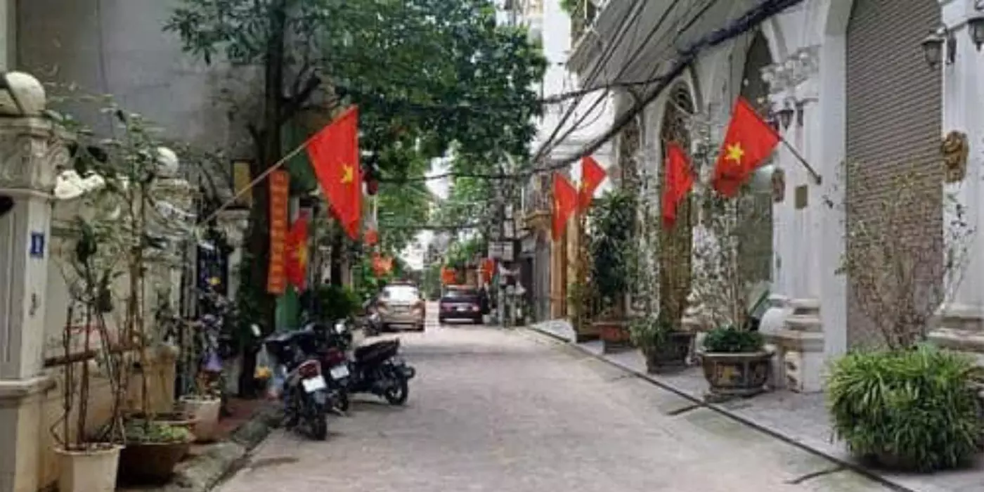 BÁN NHÀ 5T BỘ CÔNG AN, DT 61M2, PHÂN LÔ Ô TÔ, GẦN PHỐ, TM, KD VP, CHỈ 23 TỶ