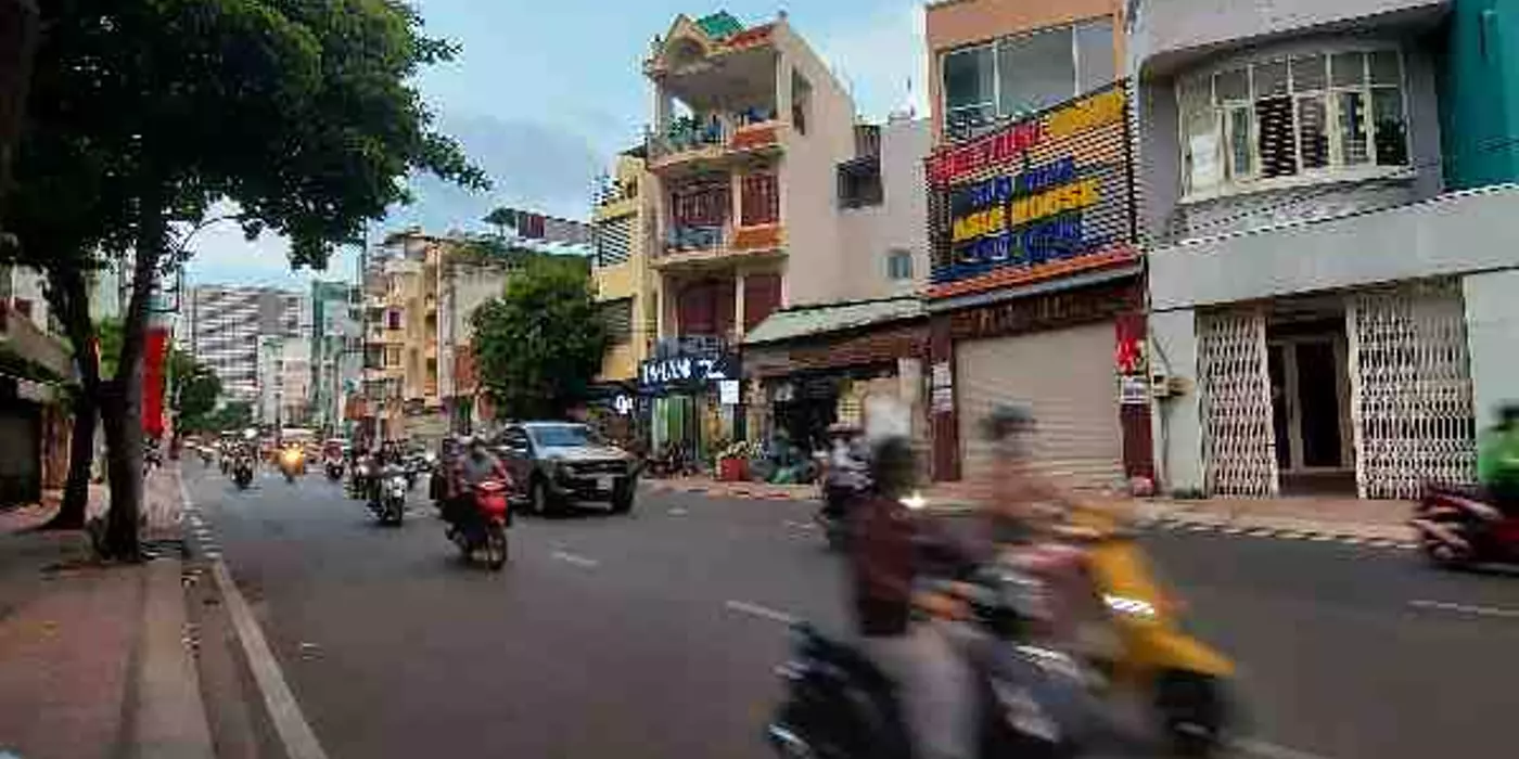 CAO ỐC VĂN PHÒNG - MẶT TIỀN - PHÚ NHUẬN - HẦM - 8 LẦU - ĐANG THUÊ LÂU DÀI - 2 TỶ NĂM BÁN GẤP