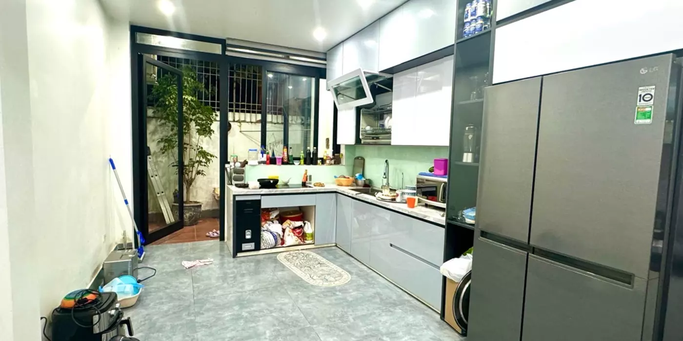 Bán nhà Bồ Đề , Nhà Đẹp , Ô tô Đỗ Cửa , 76m2 , mt4,8 , 13,2 tỷ