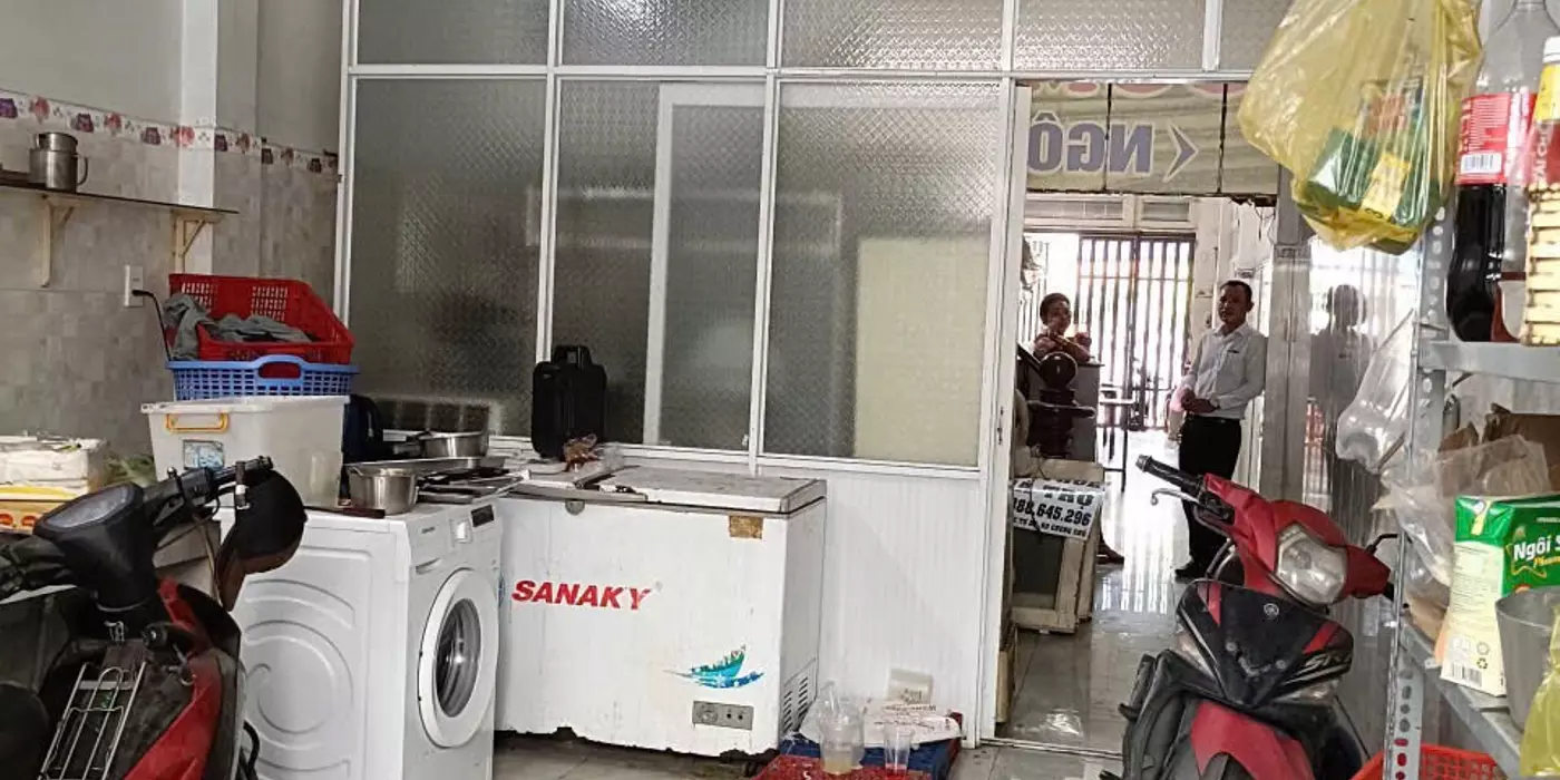 Nhà mặt tiền đường 19 phước bình DT 100m, đúc 3 tầng