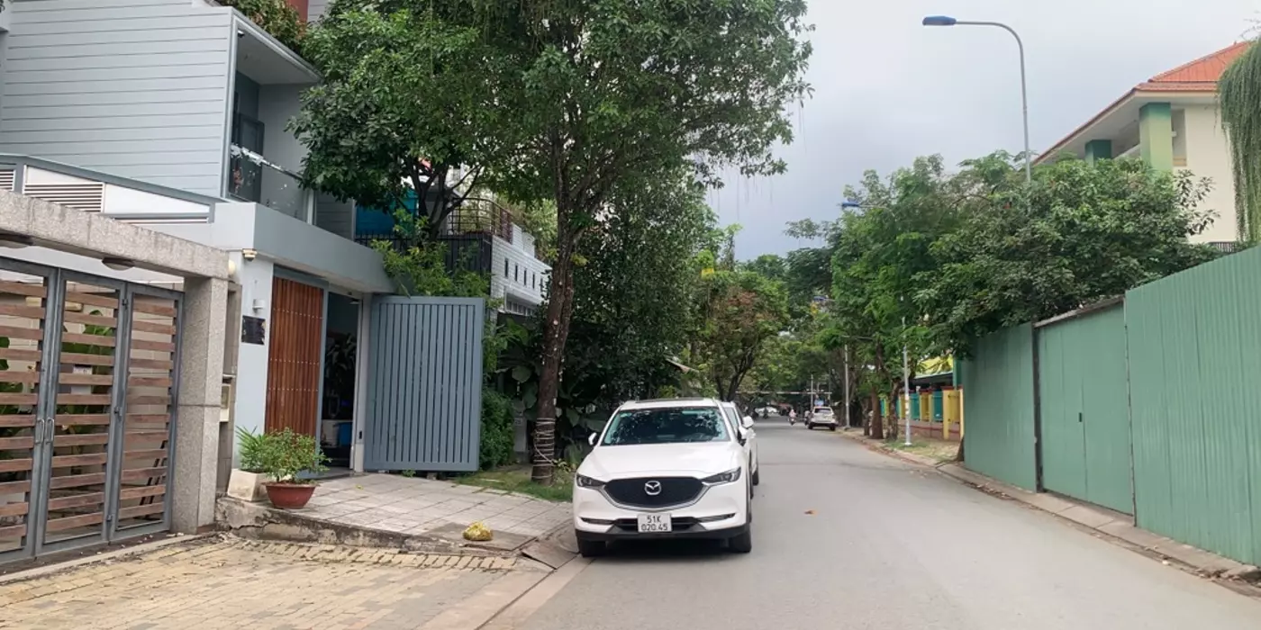 Biệt Thự vip khu dân cư Tấn Trường đường số 4 Phú Thuận Quận 7, 4 tầng 162m2 ngang 9m chỉ 25.5 tỷ