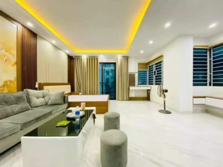 Chỉ với 16,x tỷ quý khách hàng có ngay căn nhà tại trung tâm quận Cầu Giấy