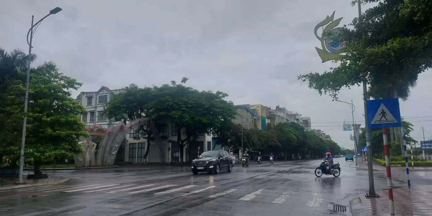 BÁN NHÀ MẶT PHỐ KINH DOANH MẶT PHỐ LÊ  QUÝ ĐÔN