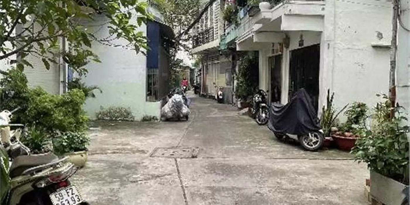 HẺM XE HƠI LÝ THƯỜNG KIỆT- THÔNG HẺM- LÔ GÓC - 20M2- 2 TẦNG - CHỈ 2.7 TỶ - ĐANG CHO THUÊ 6