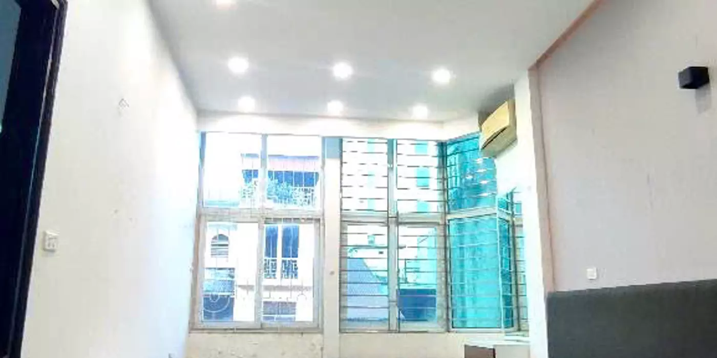 Bán nhà mặt phố Chiến Thắng kinh doanh 43m2 x 4 tầng,MT 4.8m giá 16.5 Tỷ