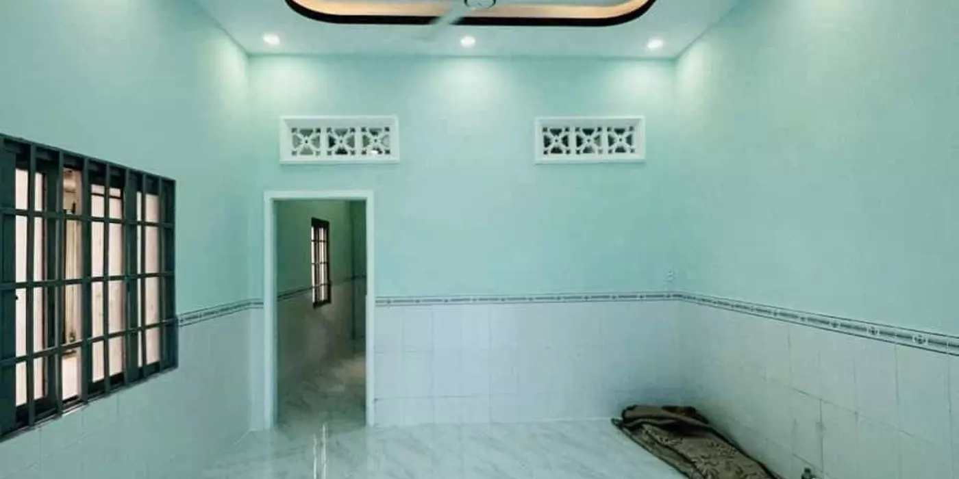 Nhà 2 tầng HXH 5m, gần HUTECH , KHU D ,83m2, 3 PN ,  sổ vuông,DÒNG TIỀN