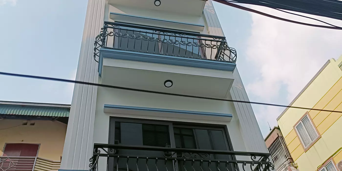 Nhà mới Bà Triệu- Lê Lợi 5tầng 50m, gần phố giá 7,9 tỷ.