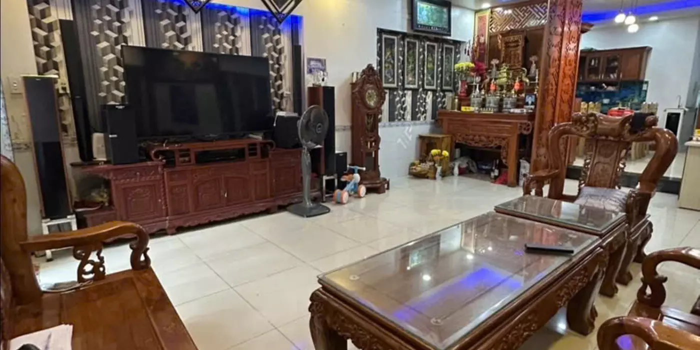 Nhà giá rẻ 80m2 trung tâm Thủ Đức 5.x tỷ