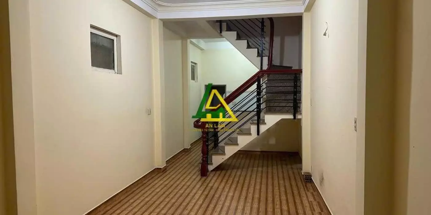 CHO THUÊ NHÀ NGUYÊN CĂN MẶT TIỀN NGUYỄN THỊ NGHĨA P2
