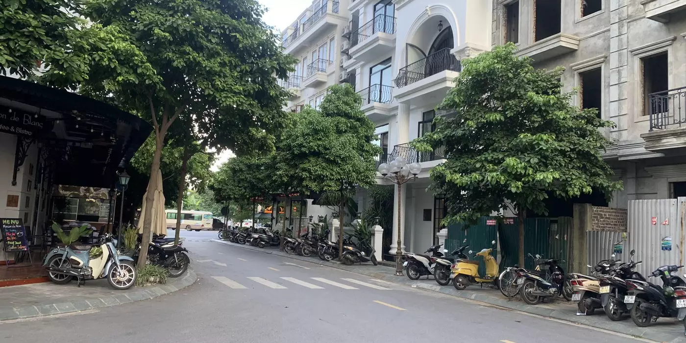 Liền kề Nguyễn Sơn-bệnh viện Tâm Anh, 90m x 6tầng, vỉa hè, ôtô dừng đỗ,kinh doanh ngày đêm