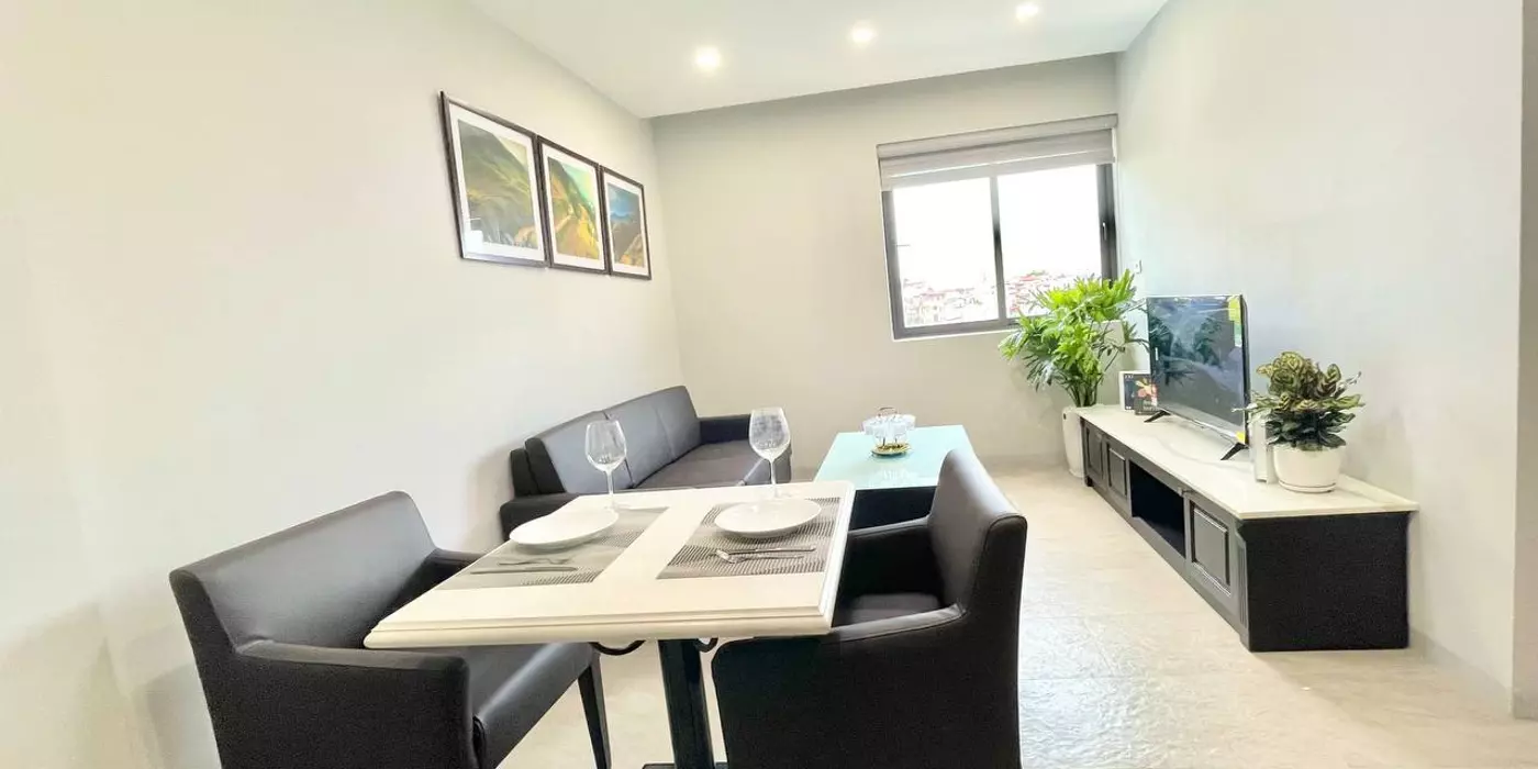 Cho thuê Căn Hộ Cao Cấp ở Xuân Tảo đường Nguyễn Văn Huyên kéo dài quận Tây Hồ đầy đủ tiện nghi