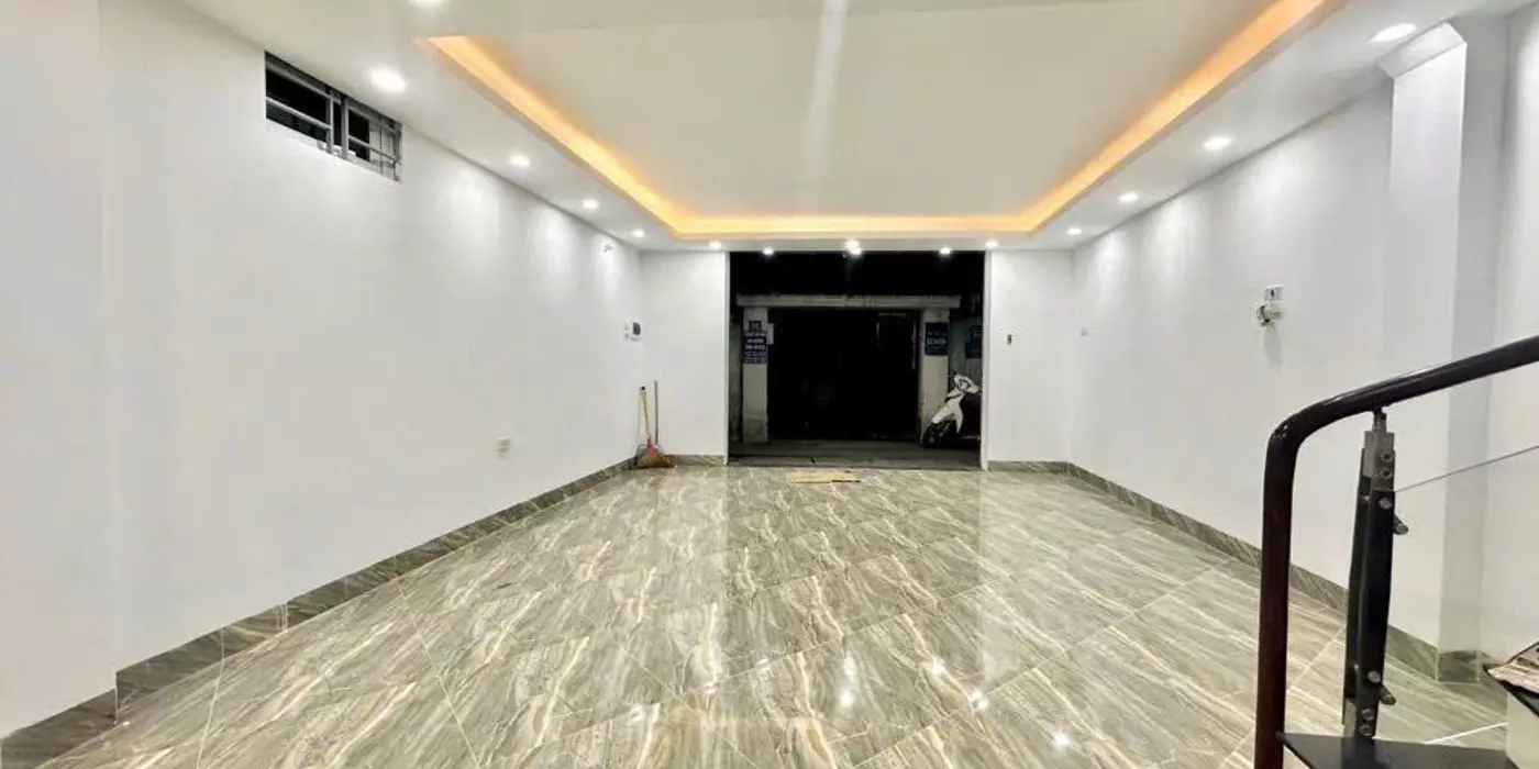 bán nhà  KHƯƠNG ĐÌNH - DT GẦN 40M2 - NGÕ THONG KINH DOANH - LÔ GÓC - GẦN PHỐ