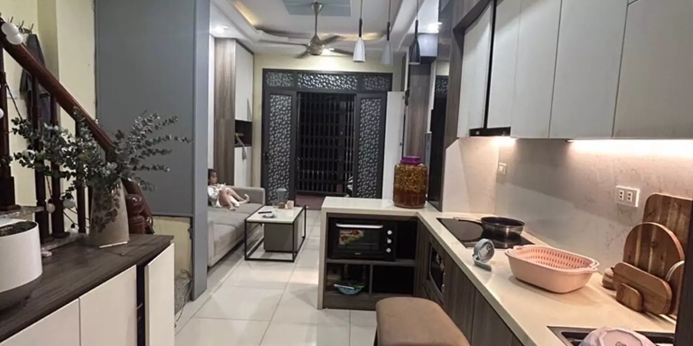 Bán nhanh nhà 5 tầng, dt 30m, nhà mới full nội thất Yên Nghĩa. LH Yến 0973.688.060