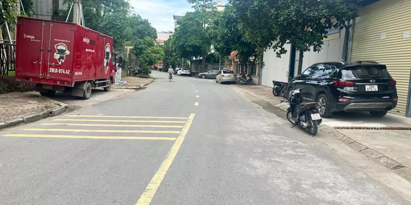 Chính chủ nhờ bán 330m² đất Biệt thự Việt Hưng, Long Biên. Hàng xóm Vinhomes Riverside. Nhỉnh 40