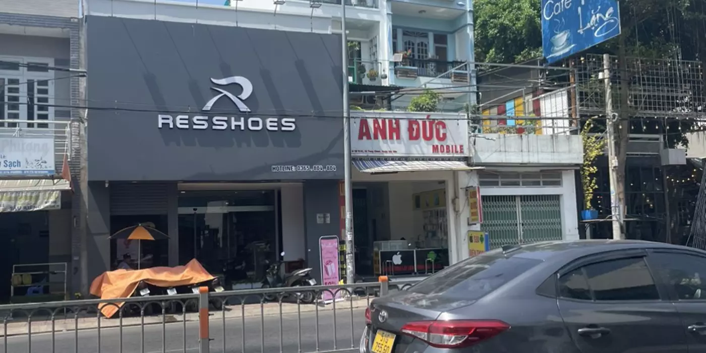 Bán nhà mặt tiền 12x29m giá 21,5 tỷ Đường Tô Ký, Thới Tam Thôn, Hóc Môn.