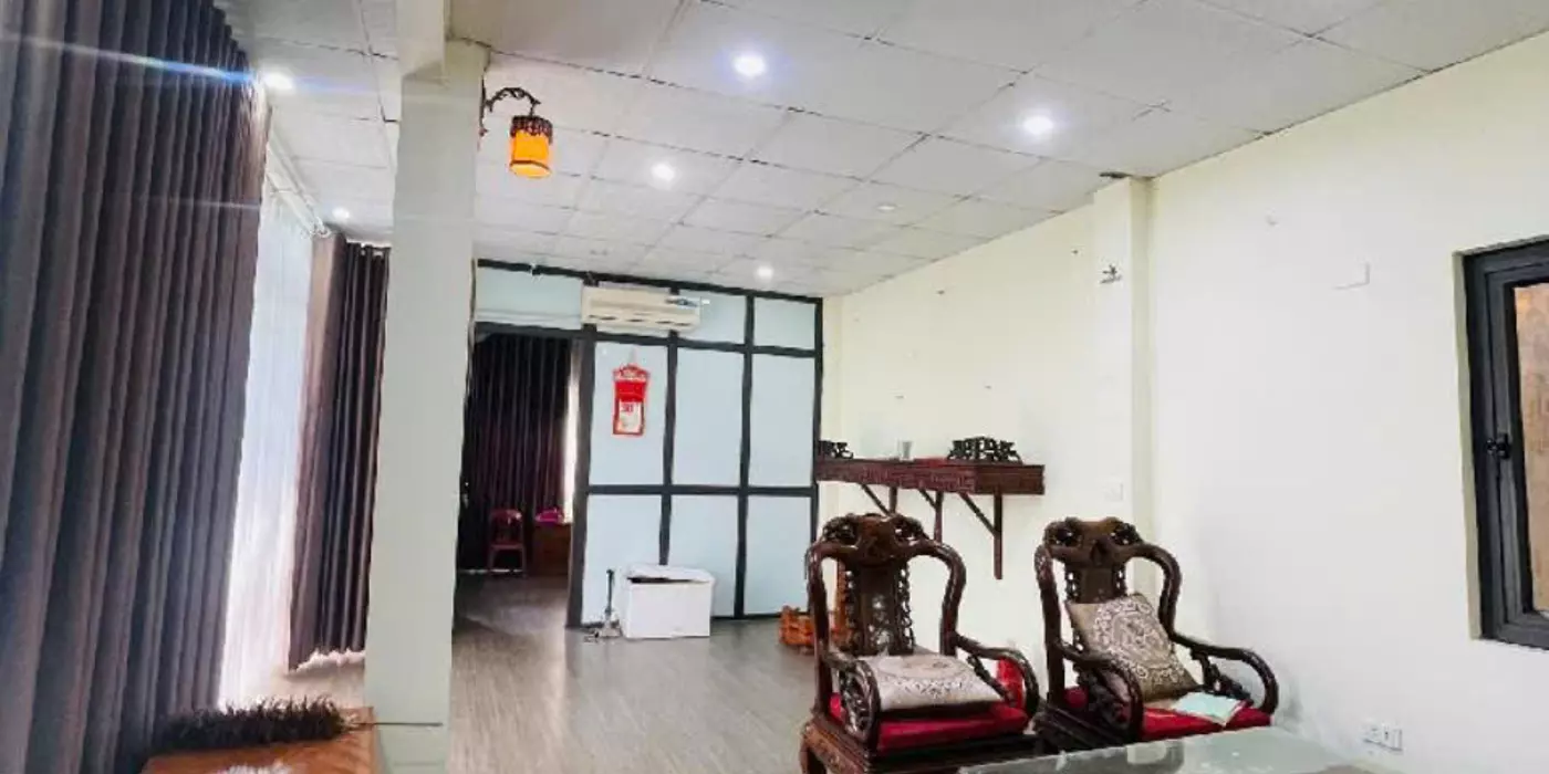 SIÊU HIẾM- VIEW HỒ - LÔ GÓC KINH DOANH ĐỈNH- THÔNG SỐ ĐẸP- LÕI LONG BIÊN-MỘT MẶT PHỐ, MỘT MẶT