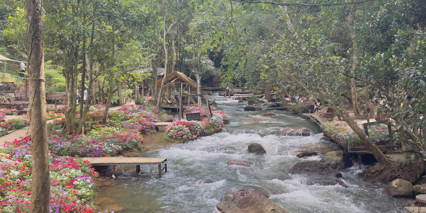 Đất nền Đà Lạt bán cắt lỗ, vị trí đẹp, phù hợp làm nhà kính, Homestay cho thuê.