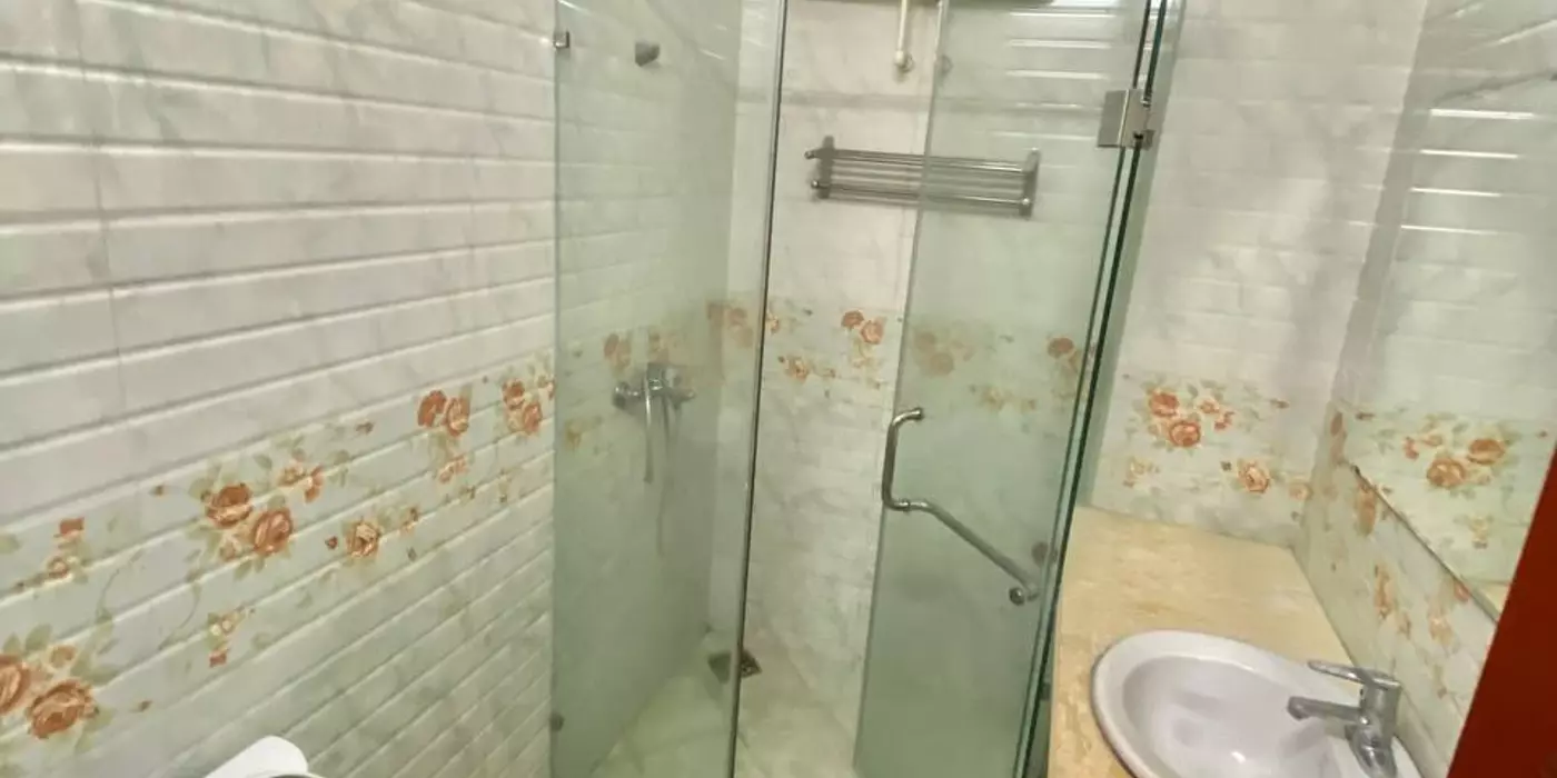 Phòng 1n1k vào ở luôn tại mặt phố Quần Ngựa, Liễu Giai, Ba Đình