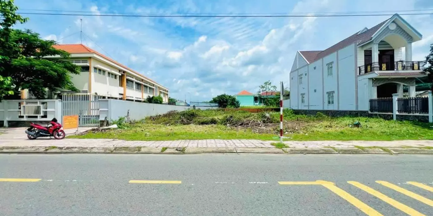 📣📢📢155tr/1000m2 Dt:10x100m 
Mặt đường 16m gần chợ trường học kcn 
SHR