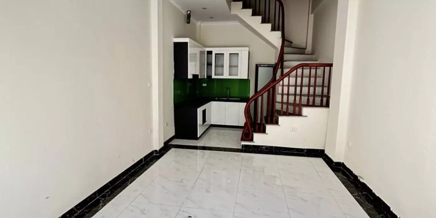 Bán nhà riêng Lai Xá, Kim Chung. 30m2 xây dựng 5 tầng. Cách 130m đến chợ Lai Xá Quốc Lộ 32