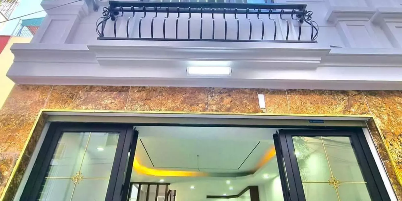 Bán nhà Đại Tự, Kim Chung 30m2, xây 5 tầng. Cách 30m đến Chợ, 620m đến Phố Huyện Hoài Đức