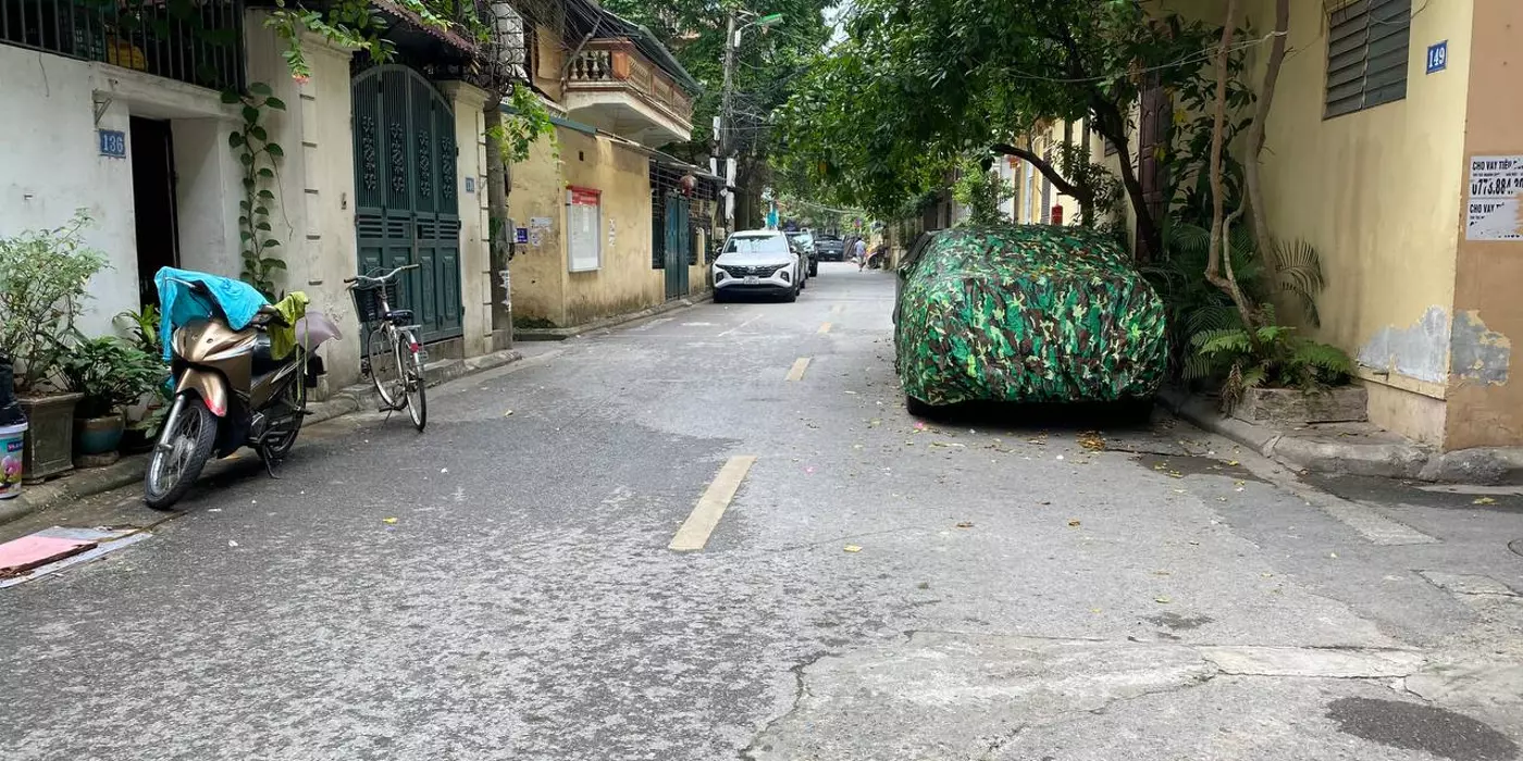 Bán 60m2 đất phân lô quân đội, phố Ô Cách, Đức Giang, Long Biên.