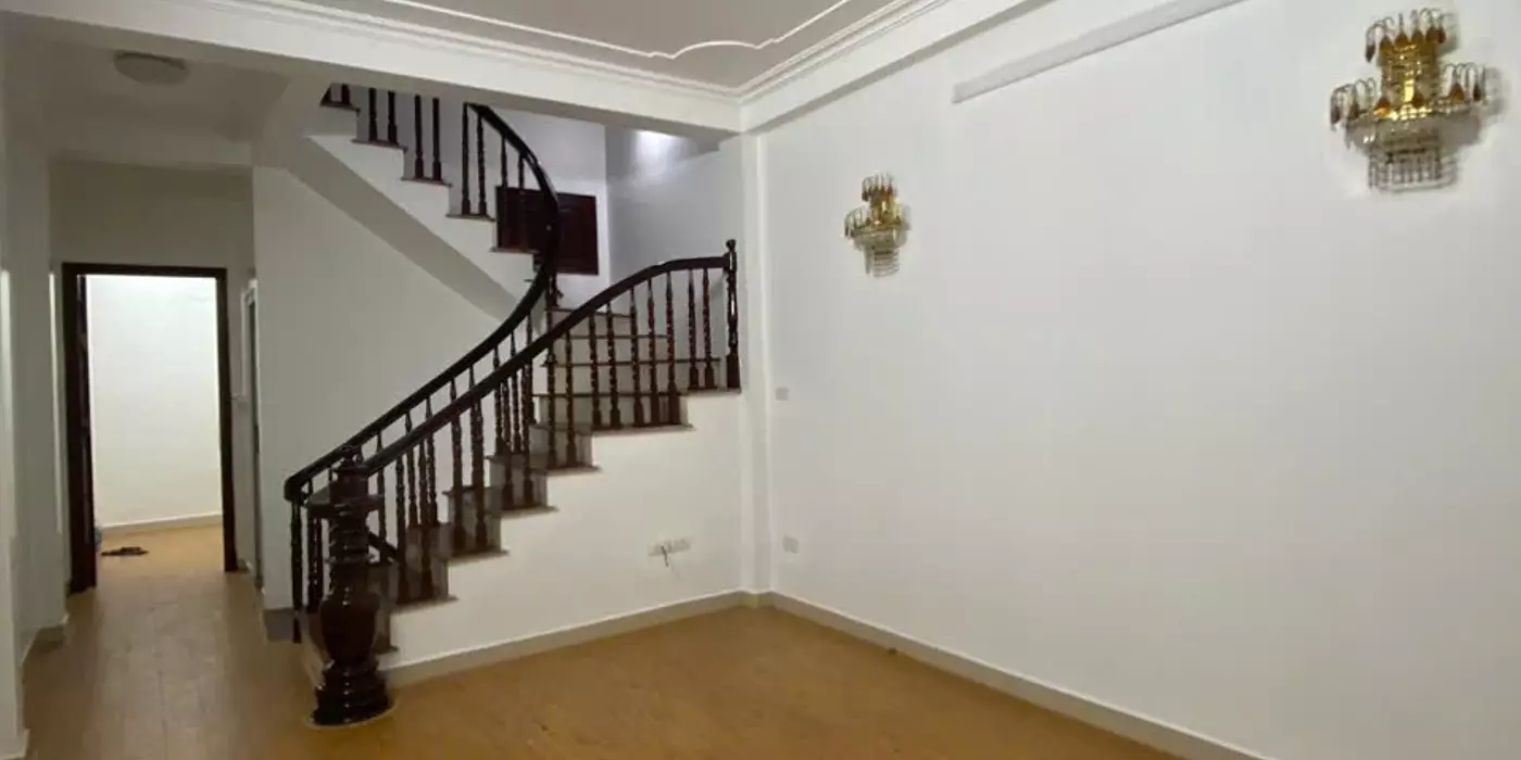 Hãy tự mình kiểm tra!  căn nhà 39m2, 4 tầng tại ngõ Gia Quất Long Biên giá chỉ 6,2 tỷ