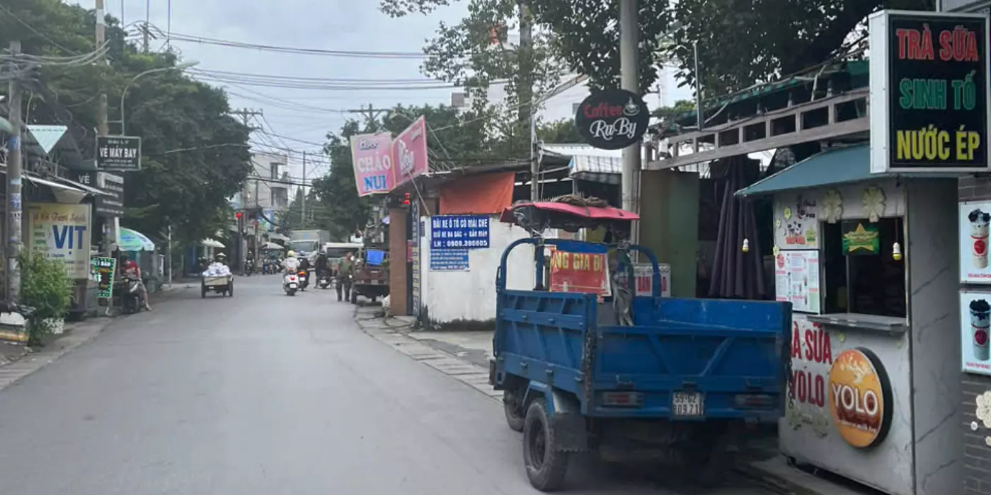 Nhà 3 tấm (4x18) Hẻm 1 xẹc cách MT Tân Thới Hiệp 21, Quận 12 Giá rẻ 5.2 tỷ